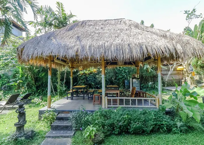 Taman Lituhayu Villa