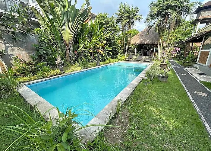 Taman Lituhayu Villa