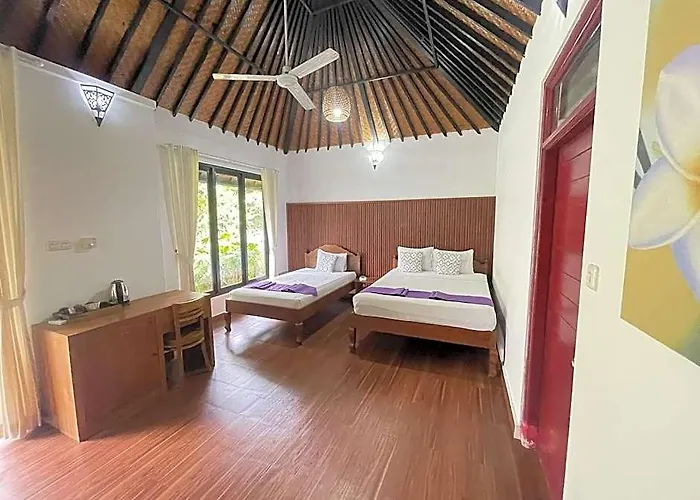 Taman Lituhayu Villa